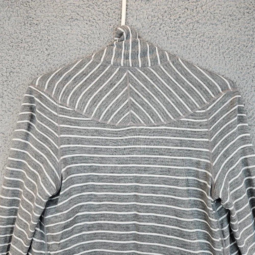 Tommy Bahama make statement